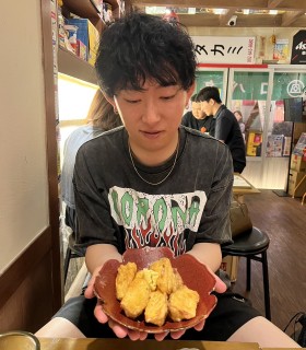 데미